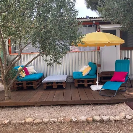 Holiday home Mobilehome + *